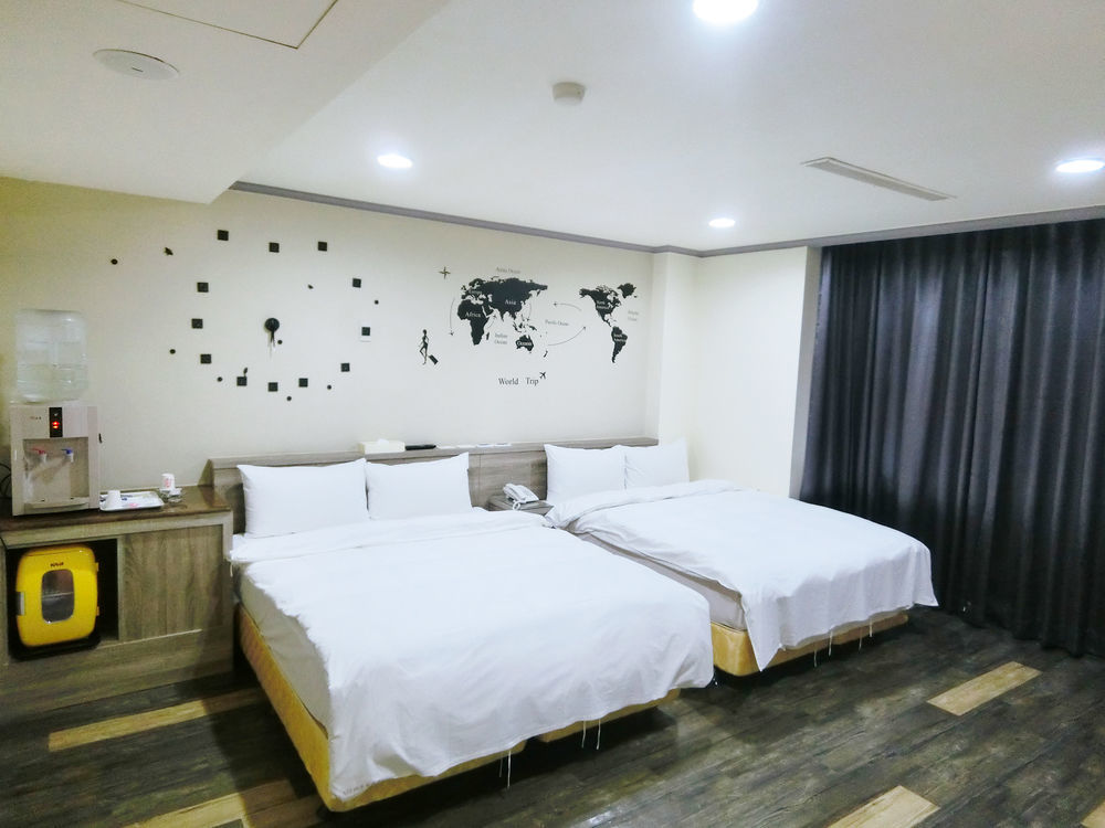 A22 Wei Lu Hotel Чжунлі Екстер'єр фото